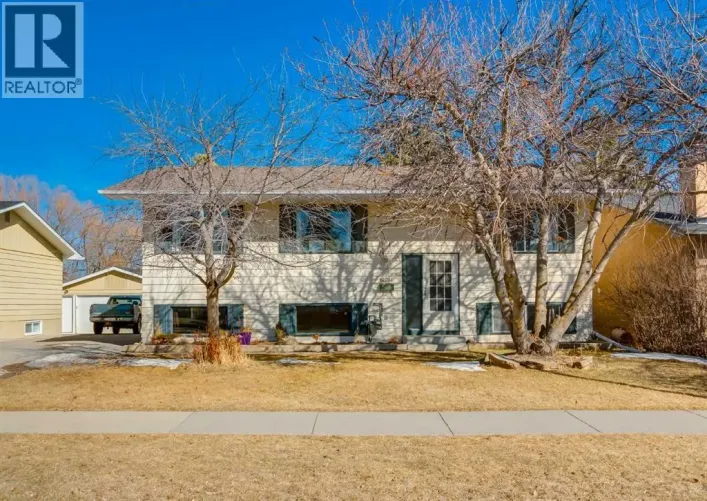 10012 Oakfield Drive SW, Calgary