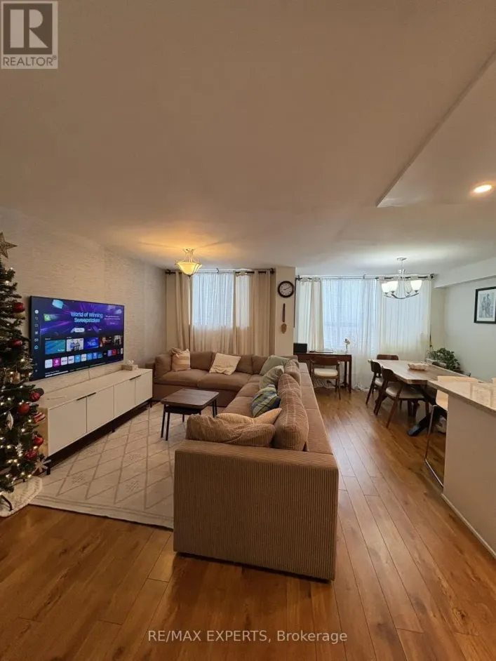 1002 - 100 LOTHERTON PATHWAY, Toronto