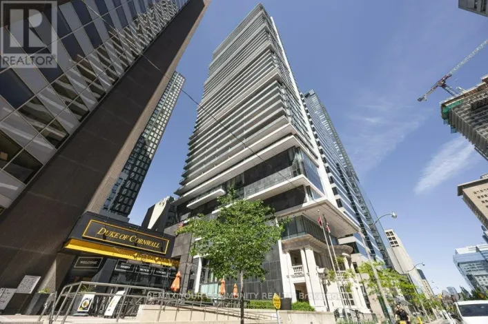1002 - 426 UNIVERSITY AVENUE, Toronto