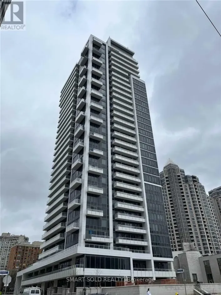 1002 - 75 CANTERBURY PLACE, Toronto
