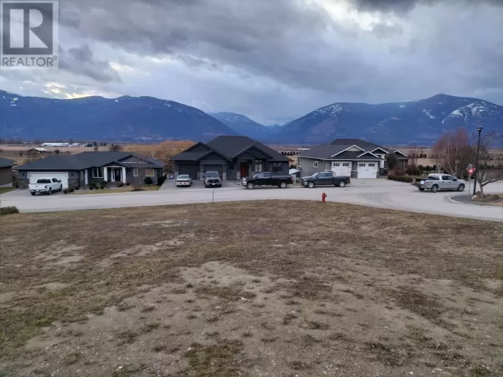 1002 Selkirk Drive, Creston