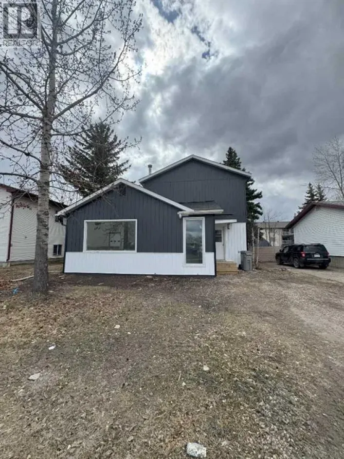 10021 106 Avenue, Grande Prairie