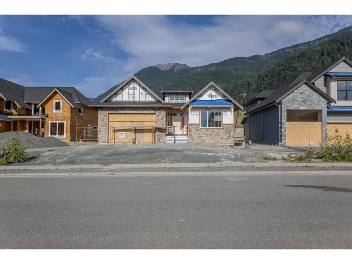 10022 TRILLIUM WAY|East Chilliwack, Rosedale