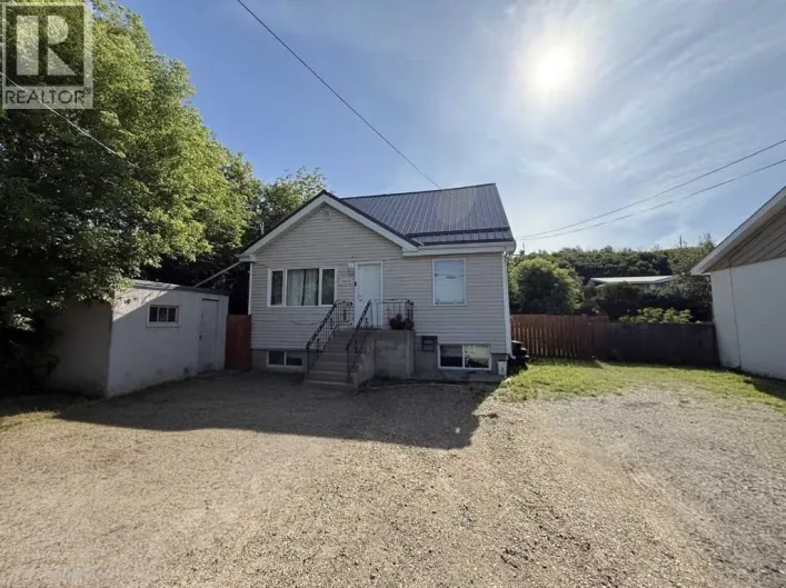 10026 102A Street, Peace River