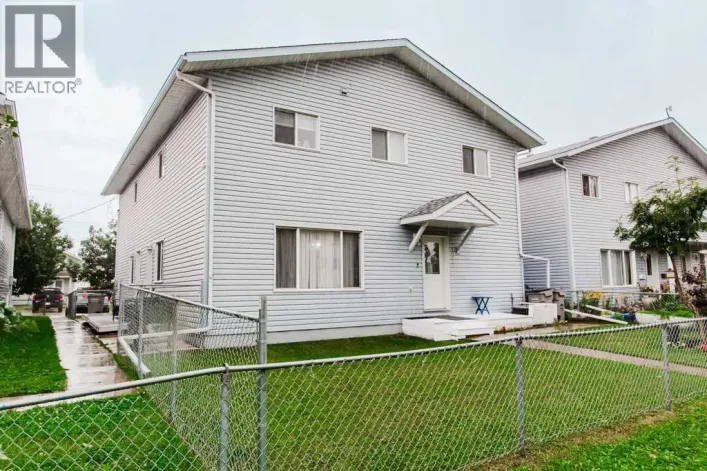 10027 105 Avenue, Grande Prairie