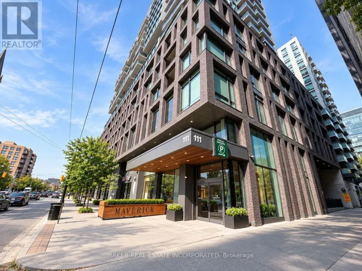 1003 - 111 BATHURST STREET, Toronto