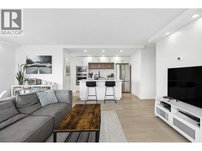 1003 140 E KEITH ROAD, North Vancouver