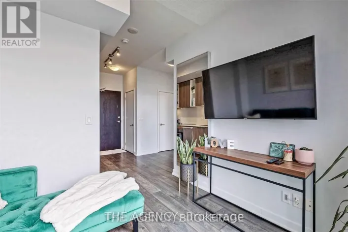 1003 - 200 SACKVILLE STREET, Toronto