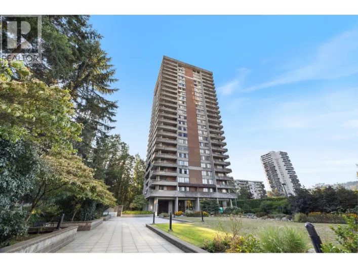 1003 3737 BARTLETT COURT, Burnaby
