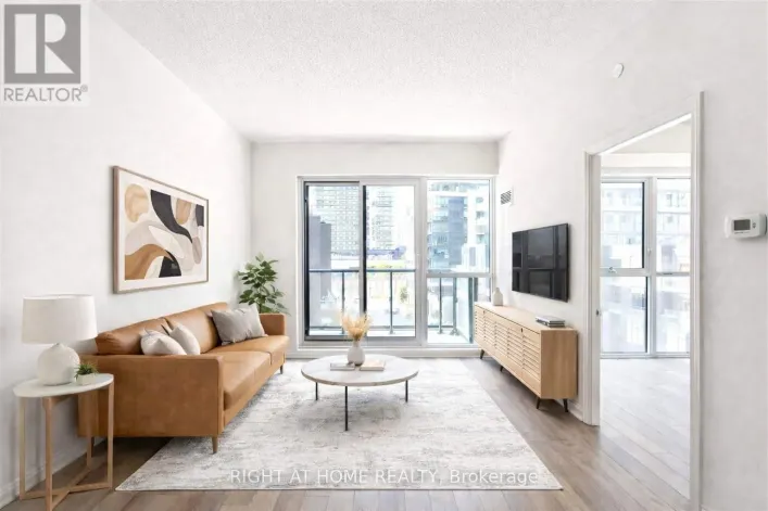 1003 - 39 ANNIE CRAIG DRIVE, Toronto