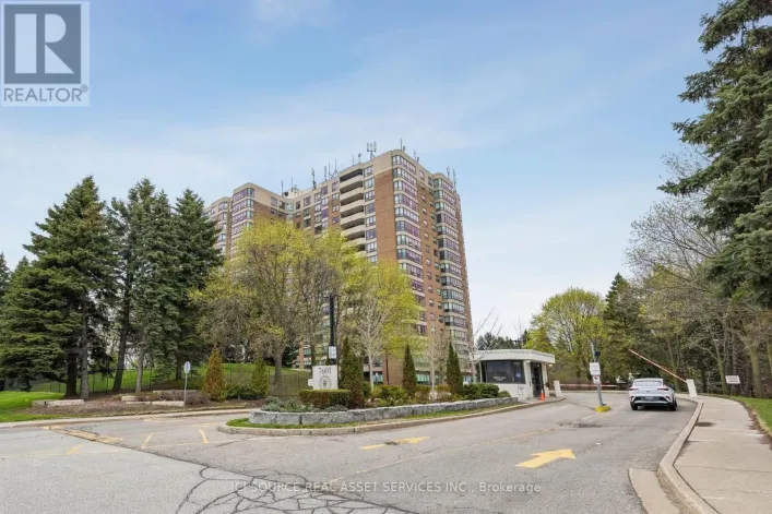 1003 - 7601 BATHURST STREET, Vaughan