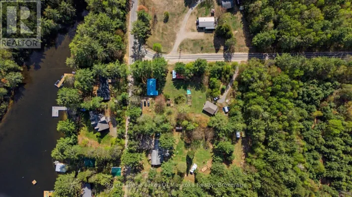 1003 KELLY ROAD, Lake of Bays
