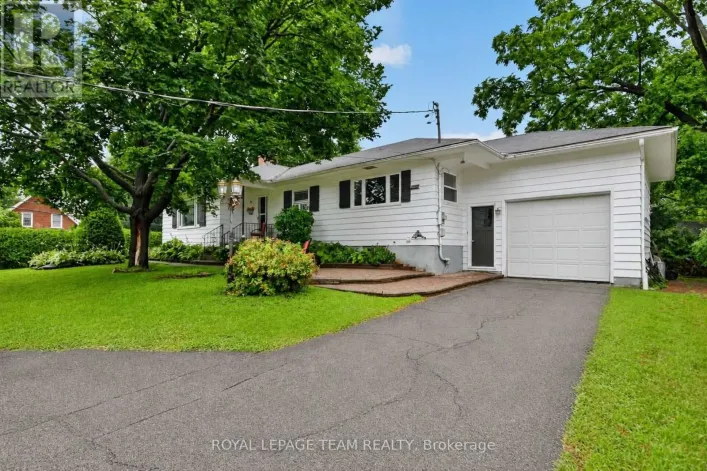 1003 ST. PETER STREET, Ottawa