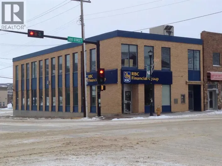10036 100 Street, Peace River
