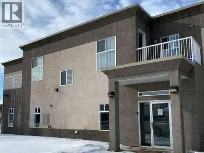 10036 99 Street, Peace River