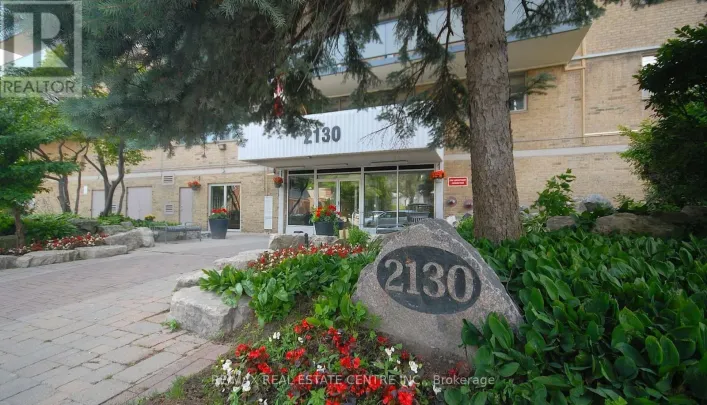 1004 - 2130 WESTON ROAD, Toronto