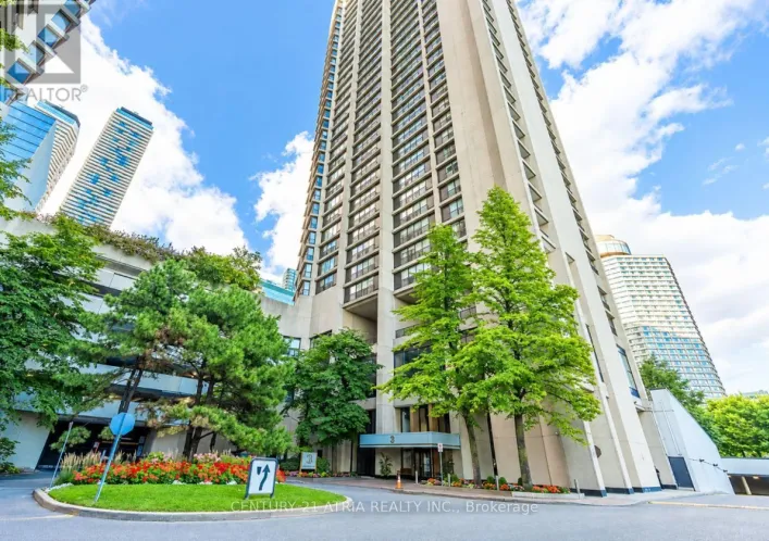 1004 - 33 HARBOUR SQUARE, Toronto