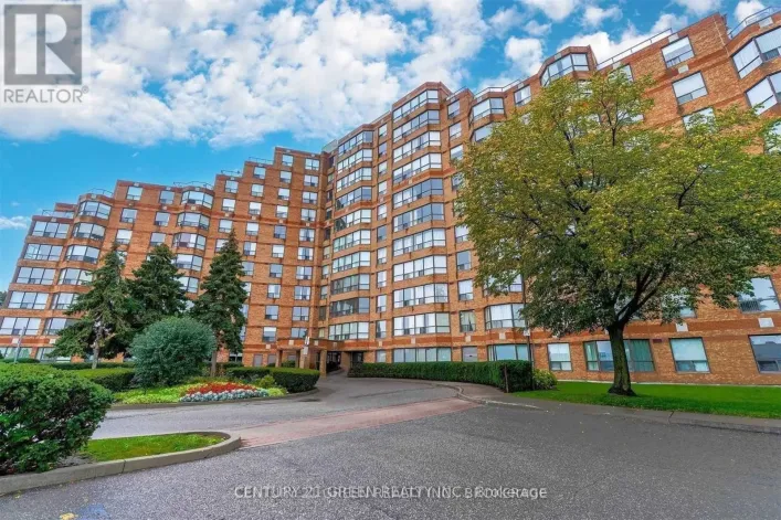 1004 - 6 HUMBERLINE DRIVE, Toronto