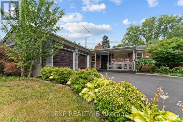 1004 CALDWELL AVENUE, Mississauga