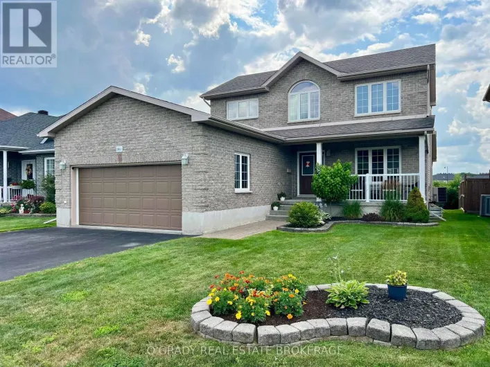 1004 CRESTWOOD DRIVE, Brockville