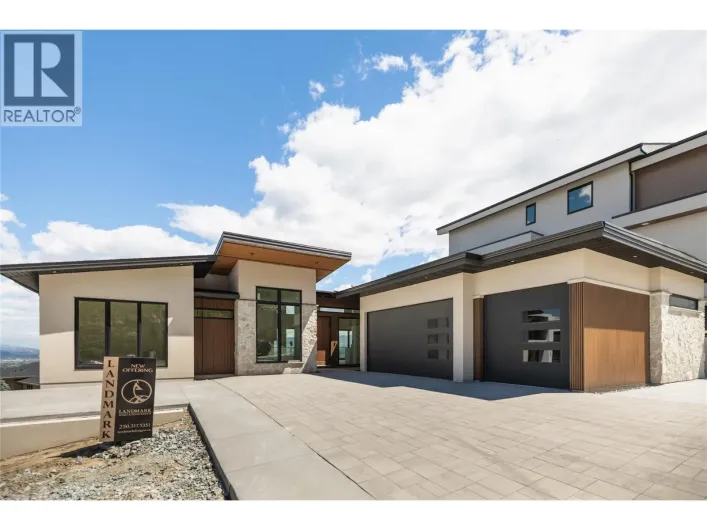 1004 Emslie Street, Kelowna