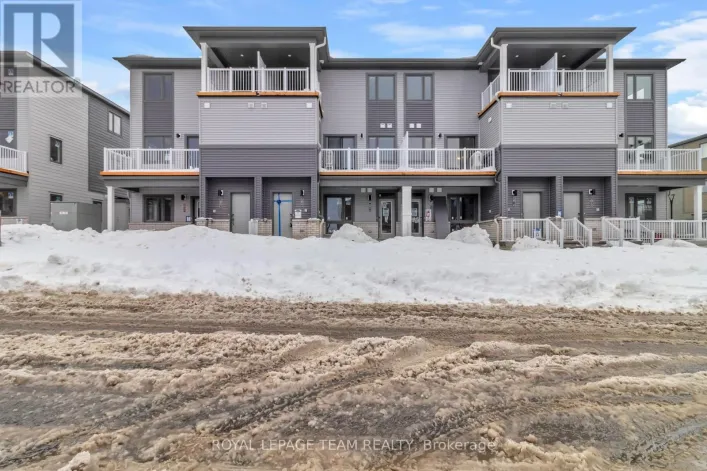 1004 PARNIAN PRIVATE, Ottawa