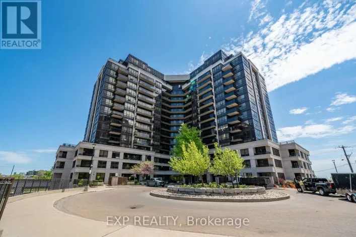 1005 - 1060 SHEPPARD AVENUE W, Toronto
