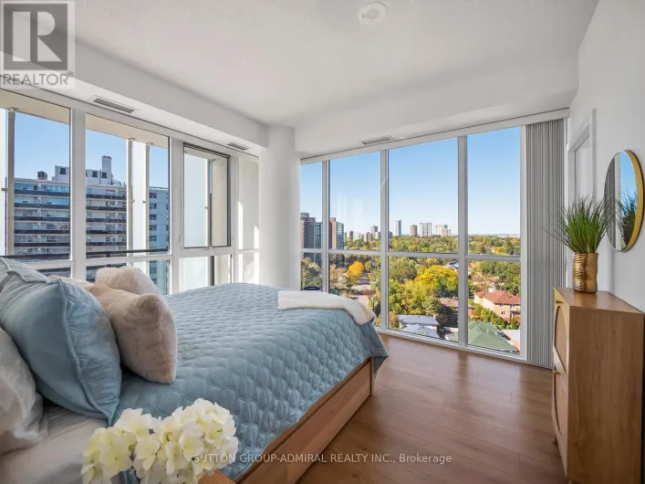 1005 - 128 FAIRVIEW MALL DRIVE, Toronto