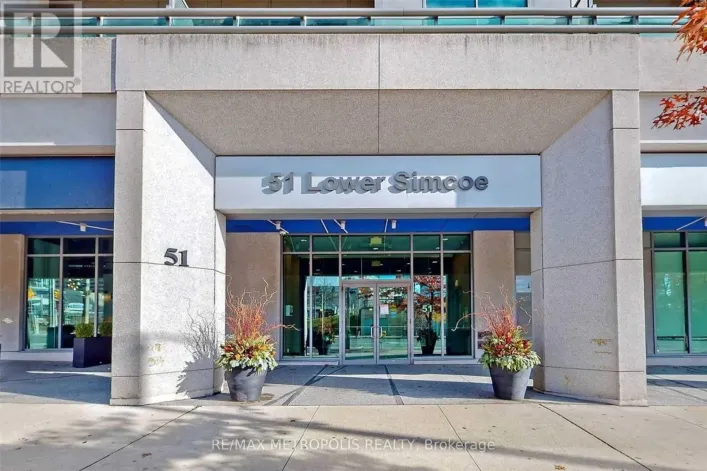 1005 - 51 LOWER SIMCOE STREET, Toronto