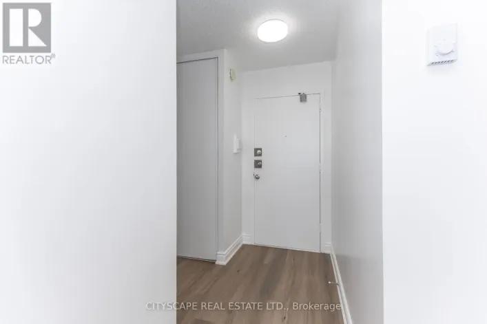 1005 - 940 CALEDONIA ROAD, Toronto