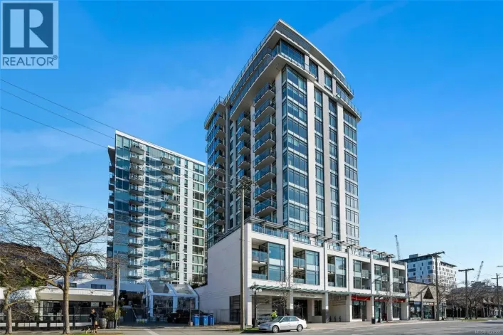 1005 960 Yates St, Victoria