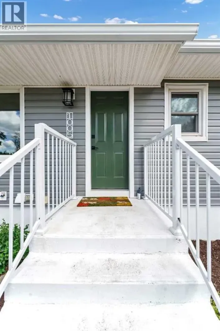 1005 Bullivant Crescent SW, Medicine Hat