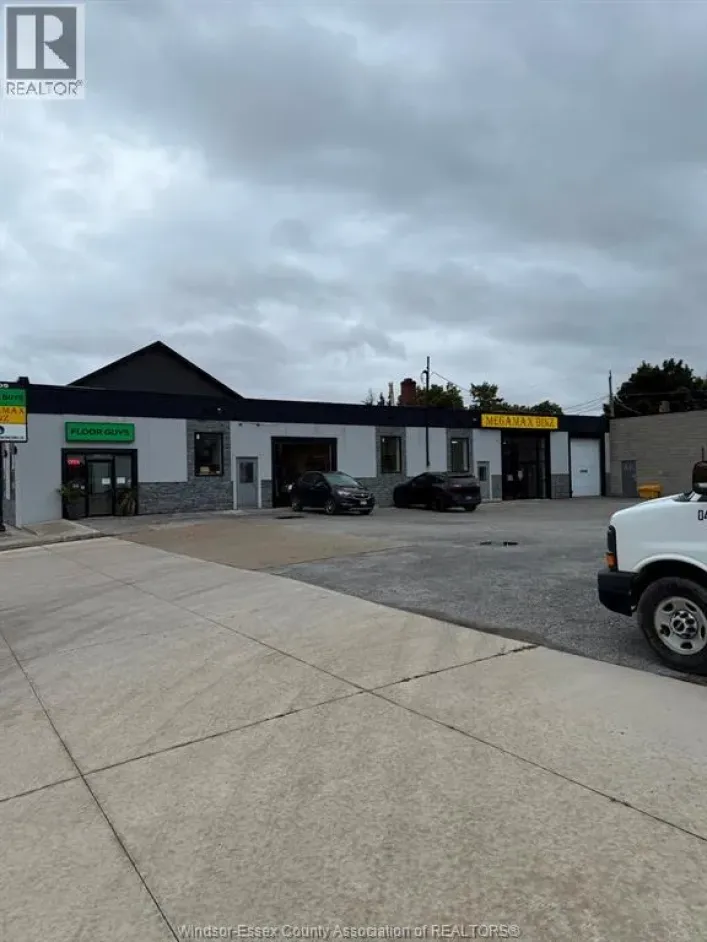 1005 WALKER ROAD Unit# C, Windsor