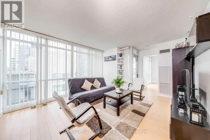 1006 - 11 BRUNEL COURT, Toronto