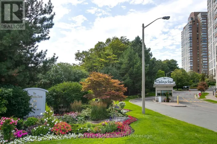 1006 - 215 WYNFORD DRIVE, Toronto