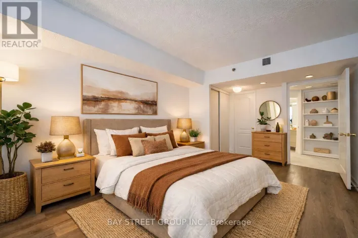 1006 - 38 ELM STREET, Toronto