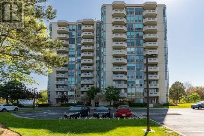 1006 - 5080 PINEDALE AVENUE, Burlington