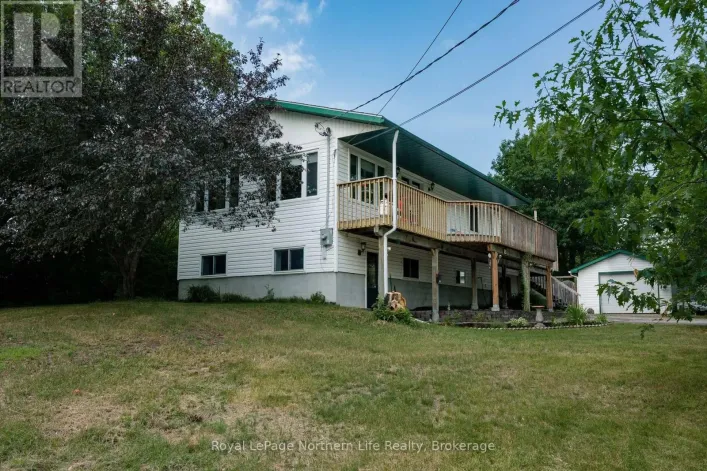 1006 LAKESHORE DRIVE, North Bay