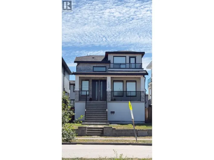 1006 SALTER STREET, New Westminster