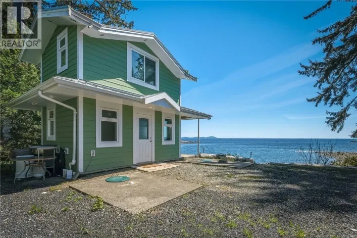 1006 Seventh Ave, Ucluelet