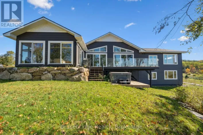 1006 STEPHENS BAY ROAD, Bracebridge)