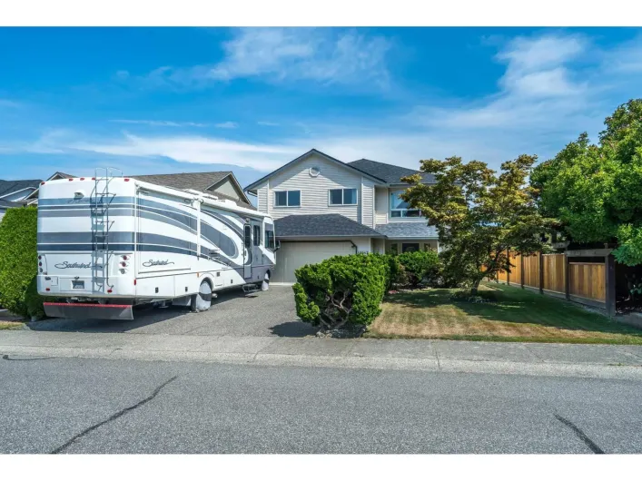 10067 MERRITT DRIVE|Fairfield Island, Chilliwack