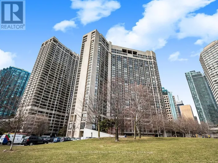 1008 - 33 HARBOUR SQUARE, Toronto
