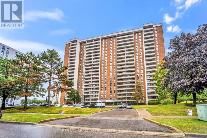 1008 - 4 KINGS CROSS ROAD, Brampton