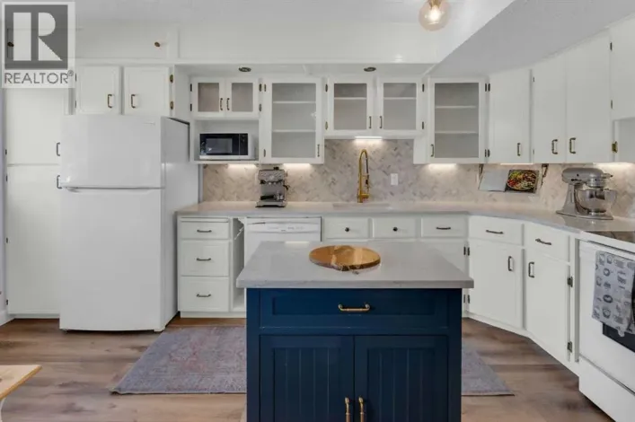 1008, 6223 31 Avenue NW, Calgary