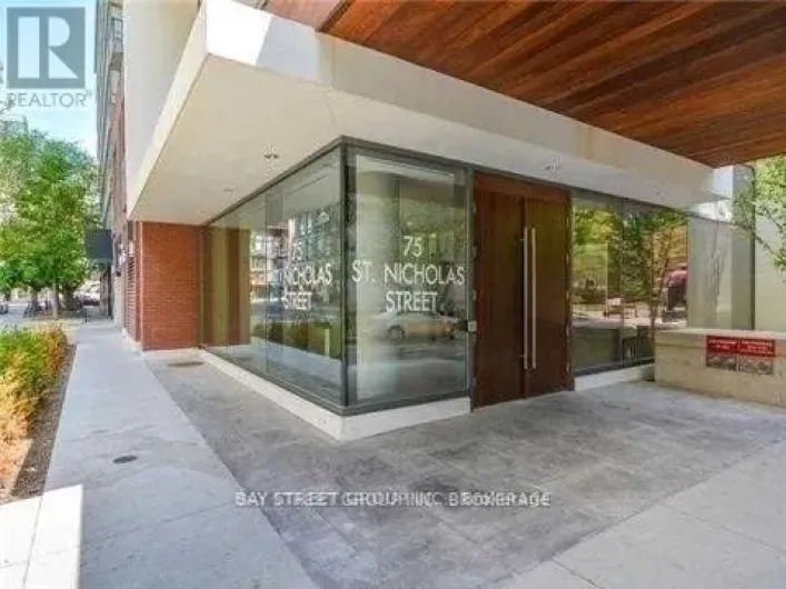 1008 - 75 ST NICHOLAS STREET, Toronto