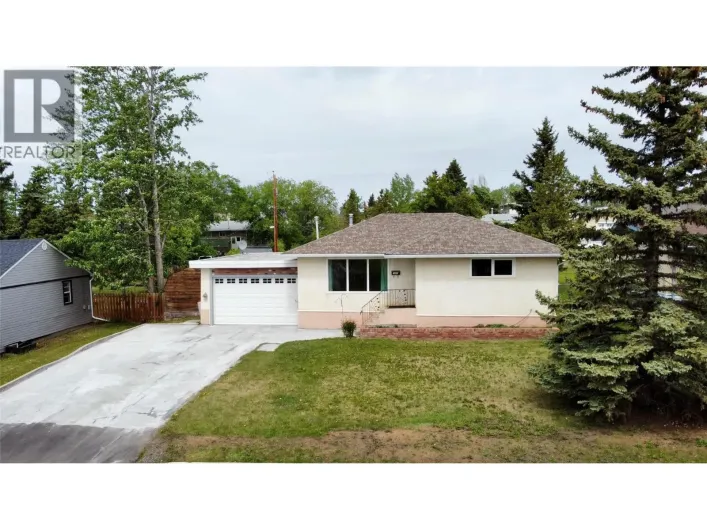 1008 95 Avenue, Dawson Creek