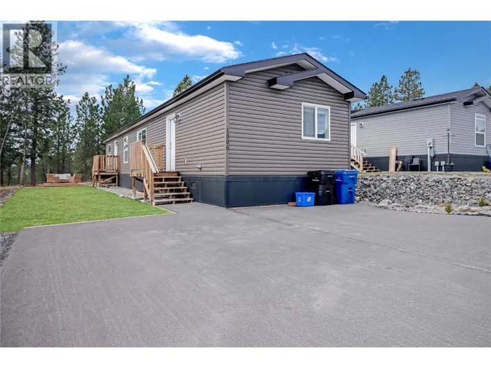 1008 STEEPLEVIEW Drive NW, Cranbrook