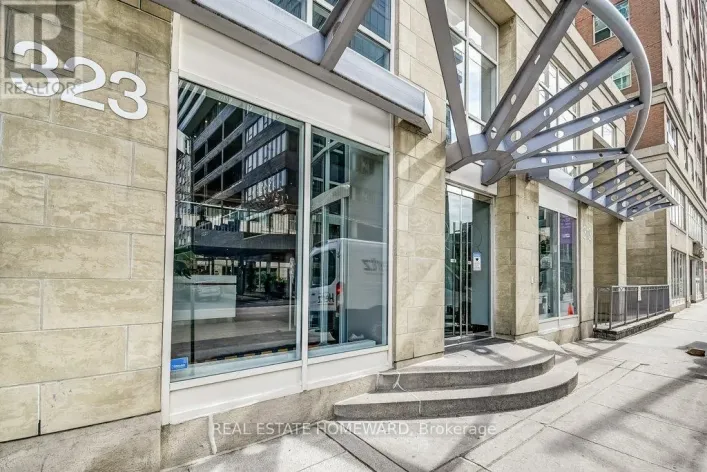 1009 - 323 RICHMOND STREET, Toronto