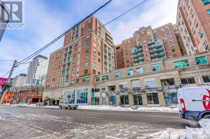 1009 - 323 RICHMOND STREET, Toronto